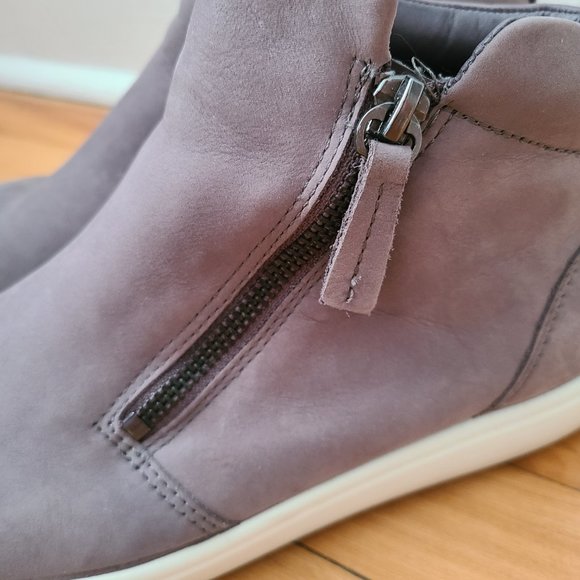 Ecco Soft 7 Women's Zipped Ankle Boot - Picture 5 of 6